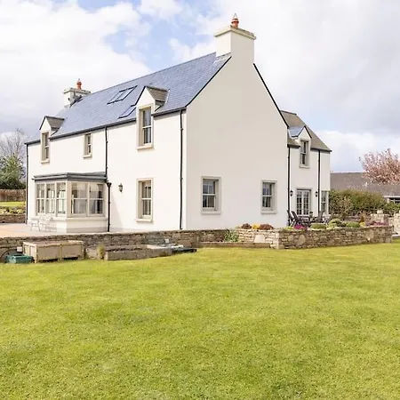 Fivestar Luxurious - Quay Villa Westport