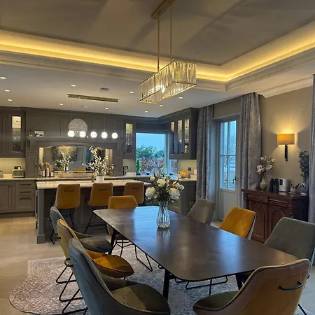 Fivestar Luxurious - Quay Villa *