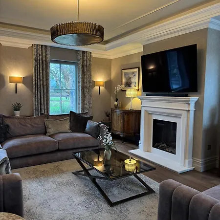 Villa Fivestar Luxurious - Quay Westport