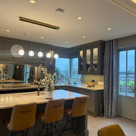 Fivestar Luxurious - Quay Villa *